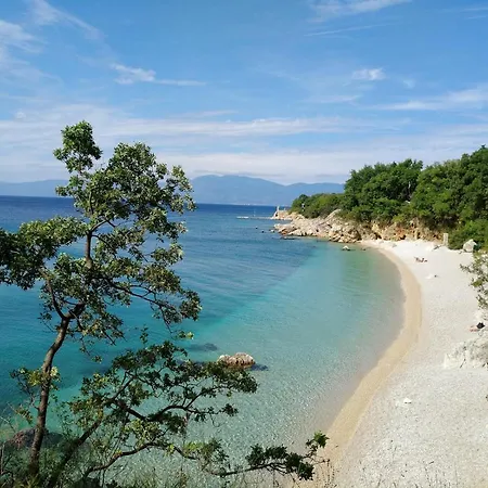 Natasa Lägenhet Kostrena