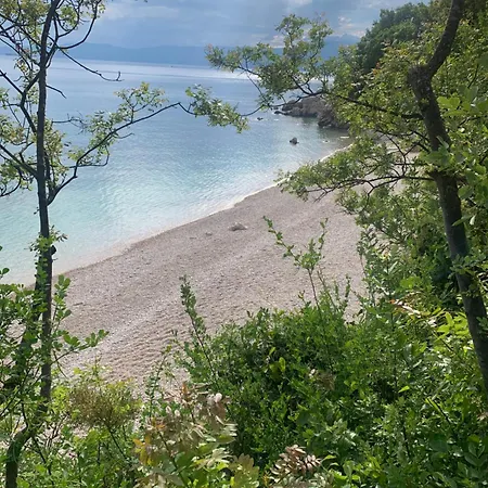 Natasa Lägenhet Kostrena