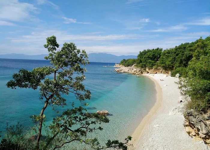 Natasa דירה קוסטרנה