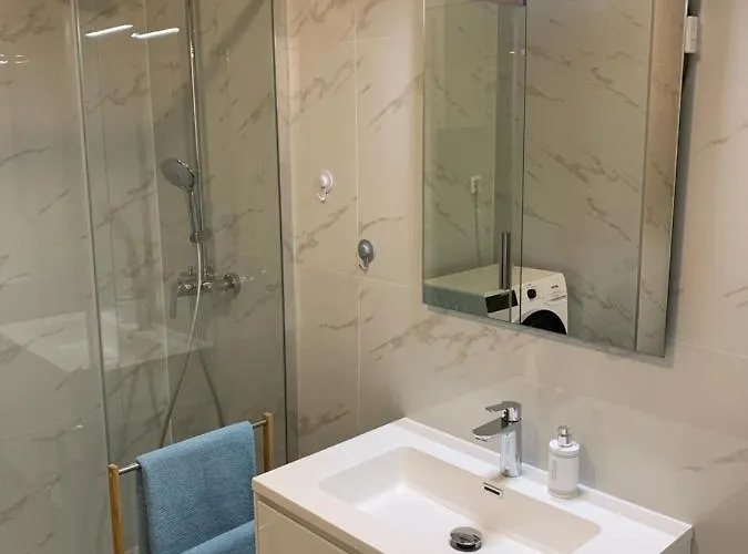 Natasa קוסטרנה